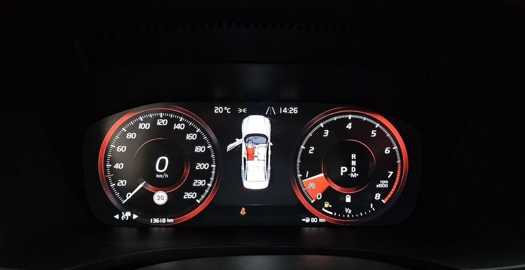 Volvo S60, 2022 год, 3 540 000 рублей, 8 фотография