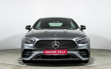 Mercedes-Benz E-Класс, 2020 год, 4 799 700 рублей, 2 фотография