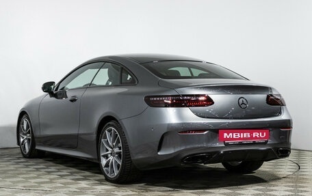 Mercedes-Benz E-Класс, 2020 год, 4 799 700 рублей, 7 фотография