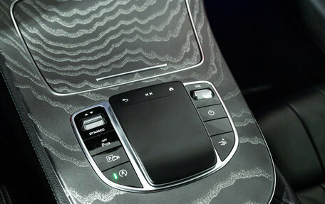 Mercedes-Benz E-Класс, 2020 год, 4 799 700 рублей, 22 фотография