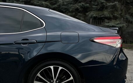 Toyota Camry, 2018 год, 2 280 000 рублей, 12 фотография