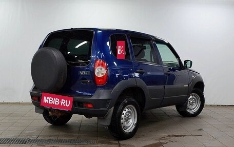 Chevrolet Niva I рестайлинг, 2017 год, 630 000 рублей, 2 фотография