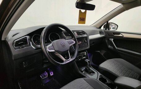 Volkswagen Tiguan II, 2021 год, 2 590 000 рублей, 6 фотография