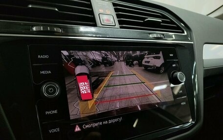 Volkswagen Tiguan II, 2021 год, 2 590 000 рублей, 15 фотография