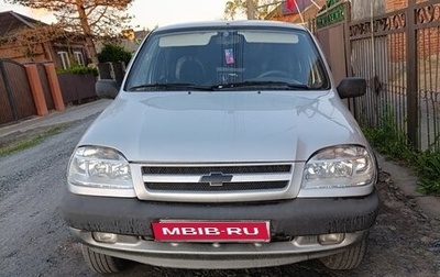 Chevrolet Niva I рестайлинг, 2003 год, 380 000 рублей, 1 фотография