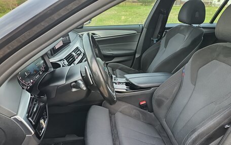 BMW 5 серия, 2020 год, 4 000 000 рублей, 16 фотография