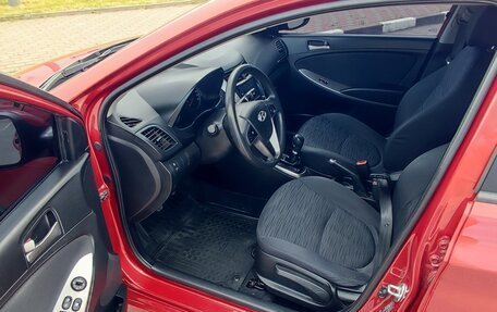 Hyundai Solaris II рестайлинг, 2016 год, 1 100 000 рублей, 19 фотография