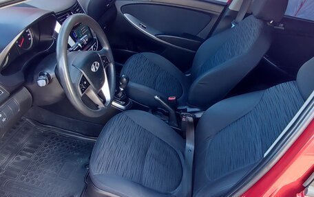 Hyundai Solaris II рестайлинг, 2016 год, 1 100 000 рублей, 20 фотография