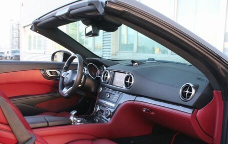 Mercedes-Benz SL-Класс, 2016 год, 7 400 000 рублей, 32 фотография