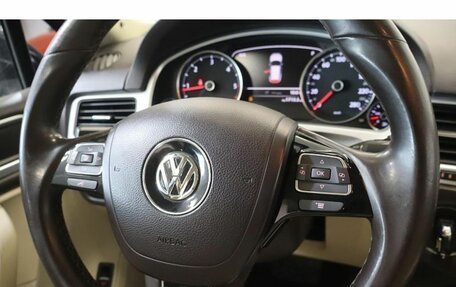 Volkswagen Touareg III, 2011 год, 2 100 000 рублей, 8 фотография