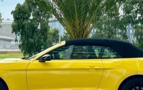 Ford Mustang VI рестайлинг, 2017 год, 2 700 000 рублей, 7 фотография