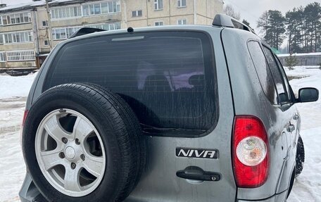Chevrolet Niva I рестайлинг, 2012 год, 480 000 рублей, 5 фотография