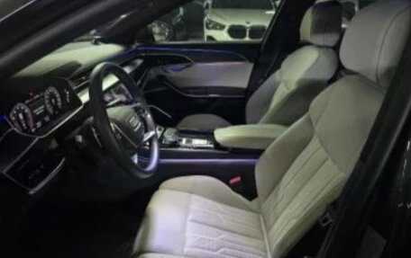 Audi A8, 2022 год, 5 967 253 рублей, 7 фотография