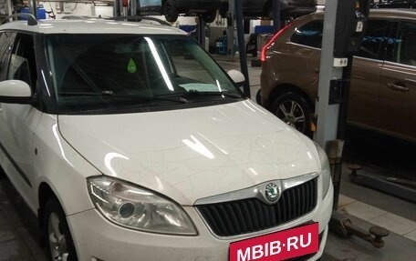Skoda Fabia II, 2012 год, 464 000 рублей, 2 фотография