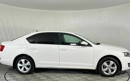 Skoda Octavia, 2015 год, 1 250 000 рублей, 4 фотография