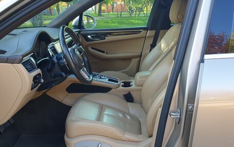 Porsche Macan I рестайлинг, 2015 год, 2 750 000 рублей, 7 фотография