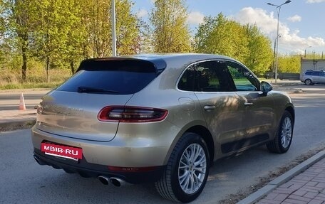 Porsche Macan I рестайлинг, 2015 год, 2 750 000 рублей, 3 фотография