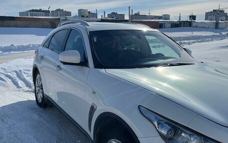 Infiniti FX II, 2013 год, 2 300 000 рублей, 18 фотография