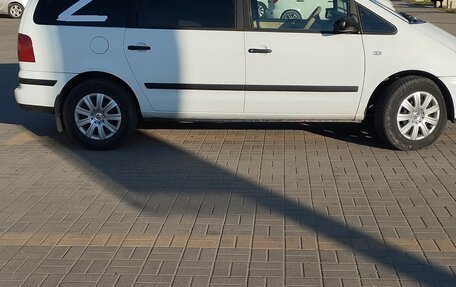 Volkswagen Sharan I рестайлинг, 2002 год, 650 000 рублей, 23 фотография