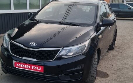 KIA Rio III рестайлинг, 2016 год, 950 000 рублей, 2 фотография