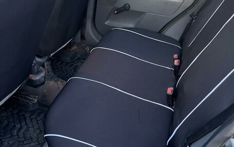 Ford Fiesta, 2002 год, 200 000 рублей, 4 фотография