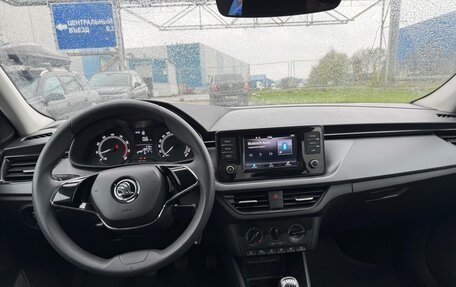 Skoda Rapid II, 2021 год, 1 299 000 рублей, 10 фотография