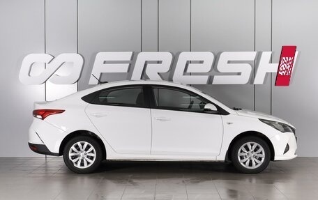 Hyundai Solaris II рестайлинг, 2021 год, 1 600 000 рублей, 5 фотография