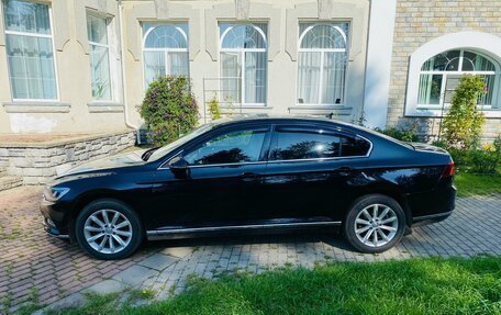 Volkswagen Passat B8 рестайлинг, 2017 год, 1 690 000 рублей, 2 фотография