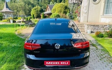 Volkswagen Passat B8 рестайлинг, 2017 год, 1 690 000 рублей, 4 фотография