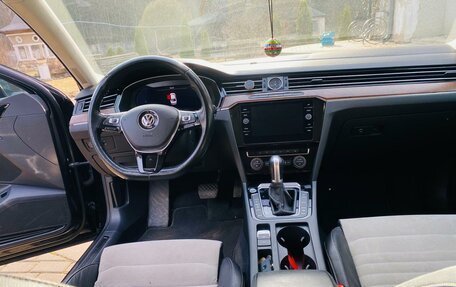 Volkswagen Passat B8 рестайлинг, 2017 год, 1 690 000 рублей, 24 фотография