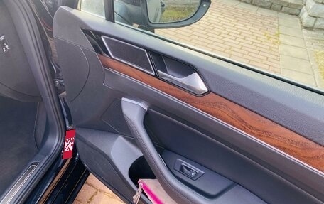 Volkswagen Passat B8 рестайлинг, 2017 год, 1 690 000 рублей, 16 фотография