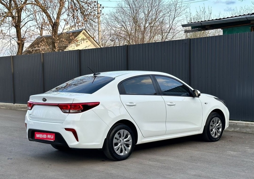 KIA Rio, 2017 год, 1 070 000 рублей, 7 фотография