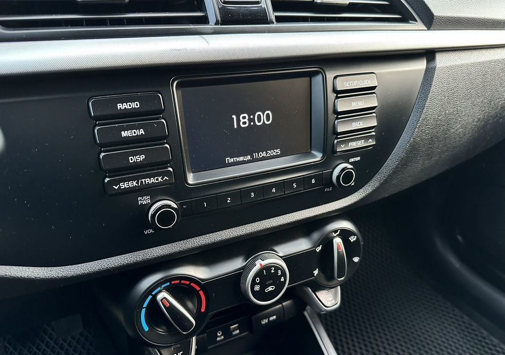 KIA Rio, 2017 год, 1 070 000 рублей, 15 фотография