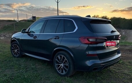 BMW X5, 2019 год, 6 600 000 рублей, 2 фотография