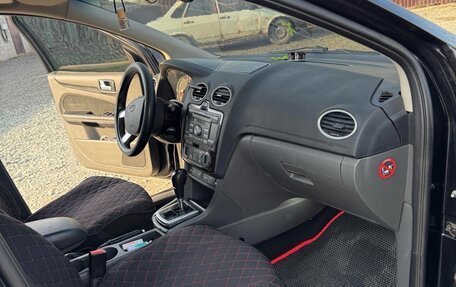 Ford Focus II рестайлинг, 2005 год, 500 000 рублей, 4 фотография