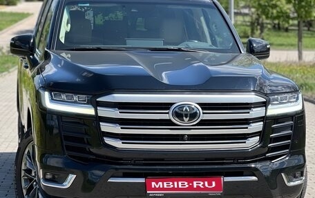 Toyota Land Cruiser, 2021 год, 10 800 000 рублей, 1 фотография