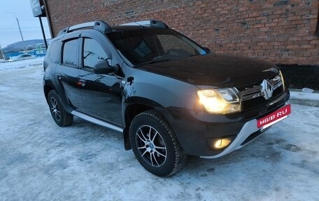 Renault Duster I рестайлинг, 2017 год, 1 300 000 рублей, 4 фотография