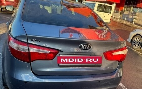 KIA Rio III рестайлинг, 2013 год, 865 000 рублей, 3 фотография