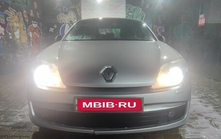 Renault Laguna III рестайлинг, 2008 год, 815 000 рублей, 2 фотография