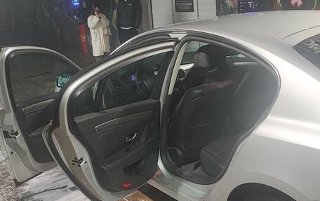 Renault Laguna III рестайлинг, 2008 год, 815 000 рублей, 6 фотография