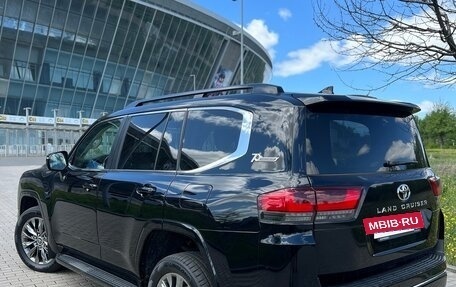 Toyota Land Cruiser, 2021 год, 10 800 000 рублей, 4 фотография