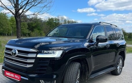 Toyota Land Cruiser, 2021 год, 10 800 000 рублей, 3 фотография
