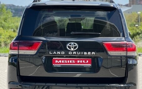 Toyota Land Cruiser, 2021 год, 10 800 000 рублей, 5 фотография