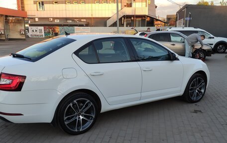 Skoda Octavia, 2017 год, 1 700 000 рублей, 4 фотография