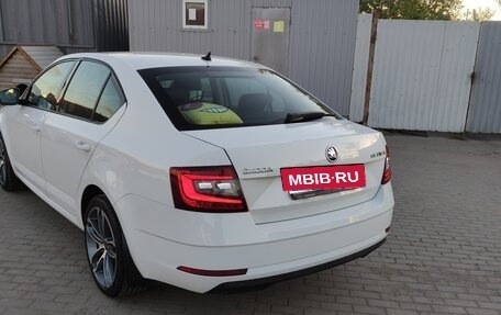 Skoda Octavia, 2017 год, 1 700 000 рублей, 13 фотография