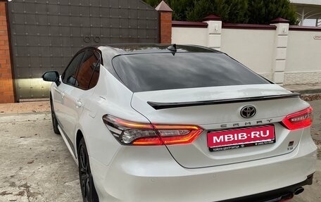 Toyota Camry, 2021 год, 4 250 000 рублей, 1 фотография