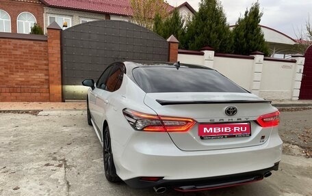 Toyota Camry, 2021 год, 4 250 000 рублей, 8 фотография