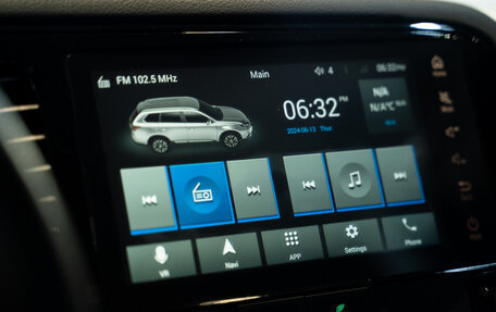 Mitsubishi Outlander III рестайлинг 3, 2022 год, 3 490 000 рублей, 17 фотография