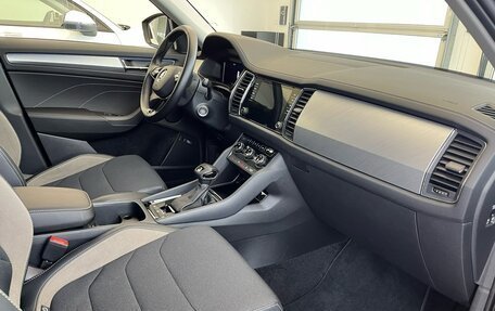 Skoda Kodiaq I, 2022 год, 4 150 000 рублей, 19 фотография