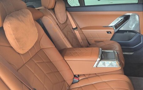 BMW 7 серия, 2022 год, 9 600 000 рублей, 14 фотография